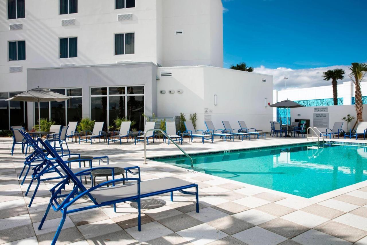 Fairfield Inn & Suites By Marriott Daytona Beach Speedway/Airport Bagian luar foto